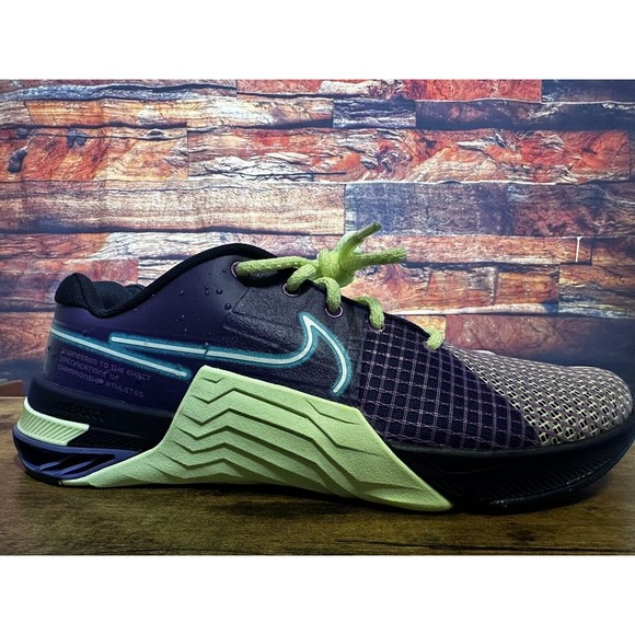 Size 10 - Nike Metcon 8 AMP Deep Purple Barely Volt 2023 Training Shoe - Picture 3 of 5